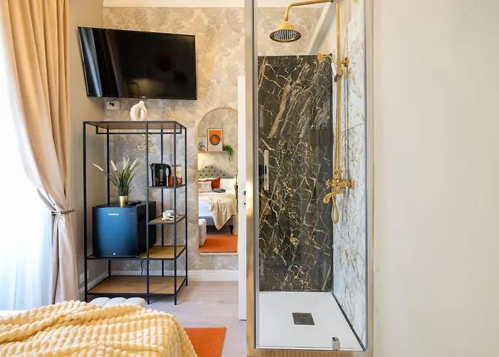 Luxury In Heart Of Walk To Colosseum Apartamento