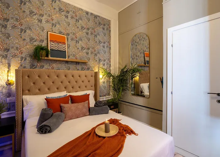 Apartamento Luxury In Heart Of Walk To Colosseum Roma